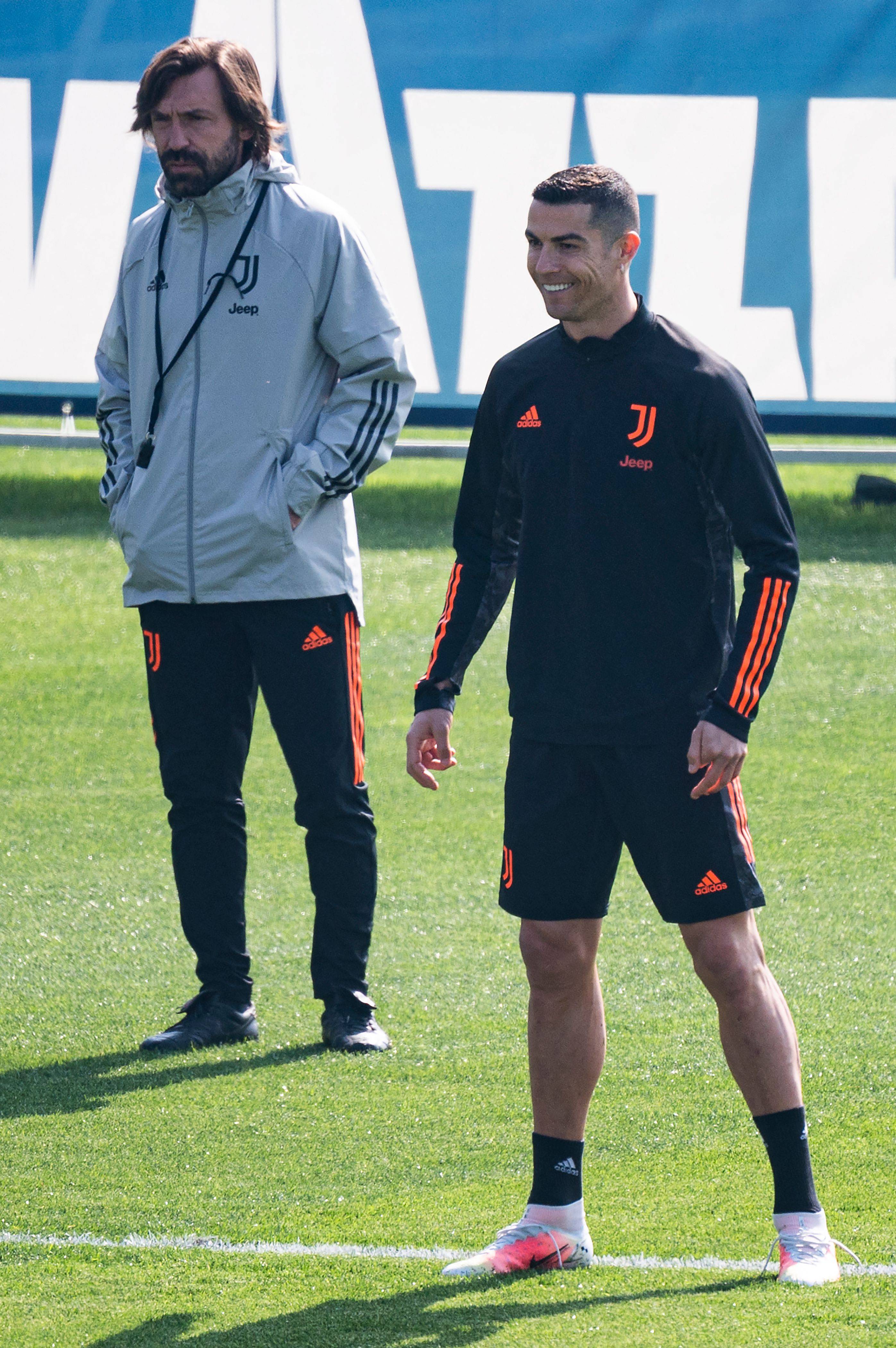 爱游戏官网-尤文图斯备战欧洲杯赛,球队阵容齐整备战下一轮比赛 第1张 爱游戏官网-尤文图斯备战欧洲杯赛,球队阵容齐整备战下一轮比赛 第1张