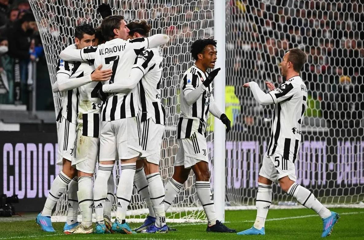 爱游戏官网-尤文图斯备战欧洲杯赛,球队阵容齐整备战下一轮比赛 第2张 爱游戏官网-尤文图斯备战欧洲杯赛,球队阵容齐整备战下一轮比赛 第2张