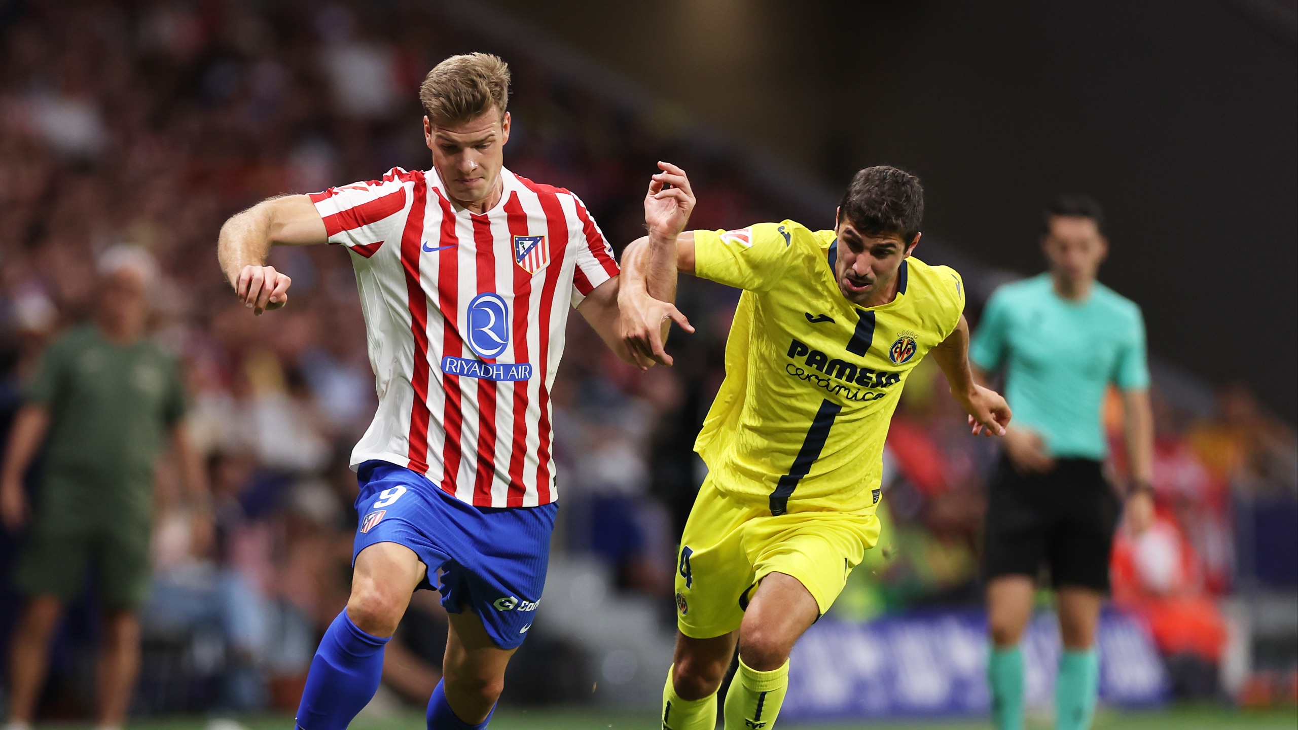 ayx.com-比利亚雷亚尔主场不敌对手，遭遇失利  第1张