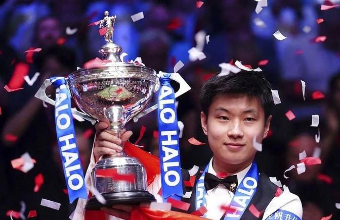 ayx.com-明星球员的精彩表现赢得赛场掌声如潮的简单介绍 第2张 ayx.com-明星球员的精彩表现赢得赛场掌声如潮的简单介绍 第2张